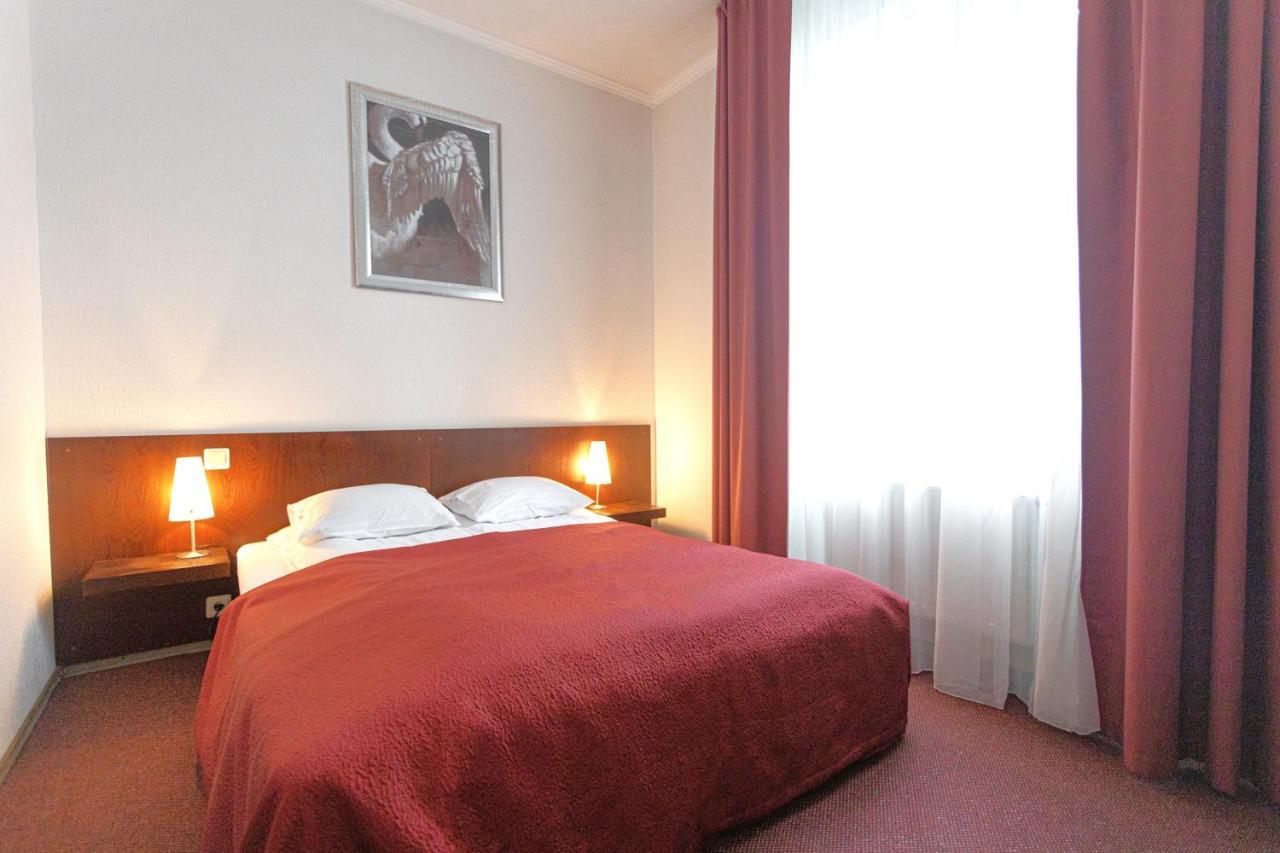 Good Stay Eiropa Hotel Economy Jūrkalne Eksteriør billede