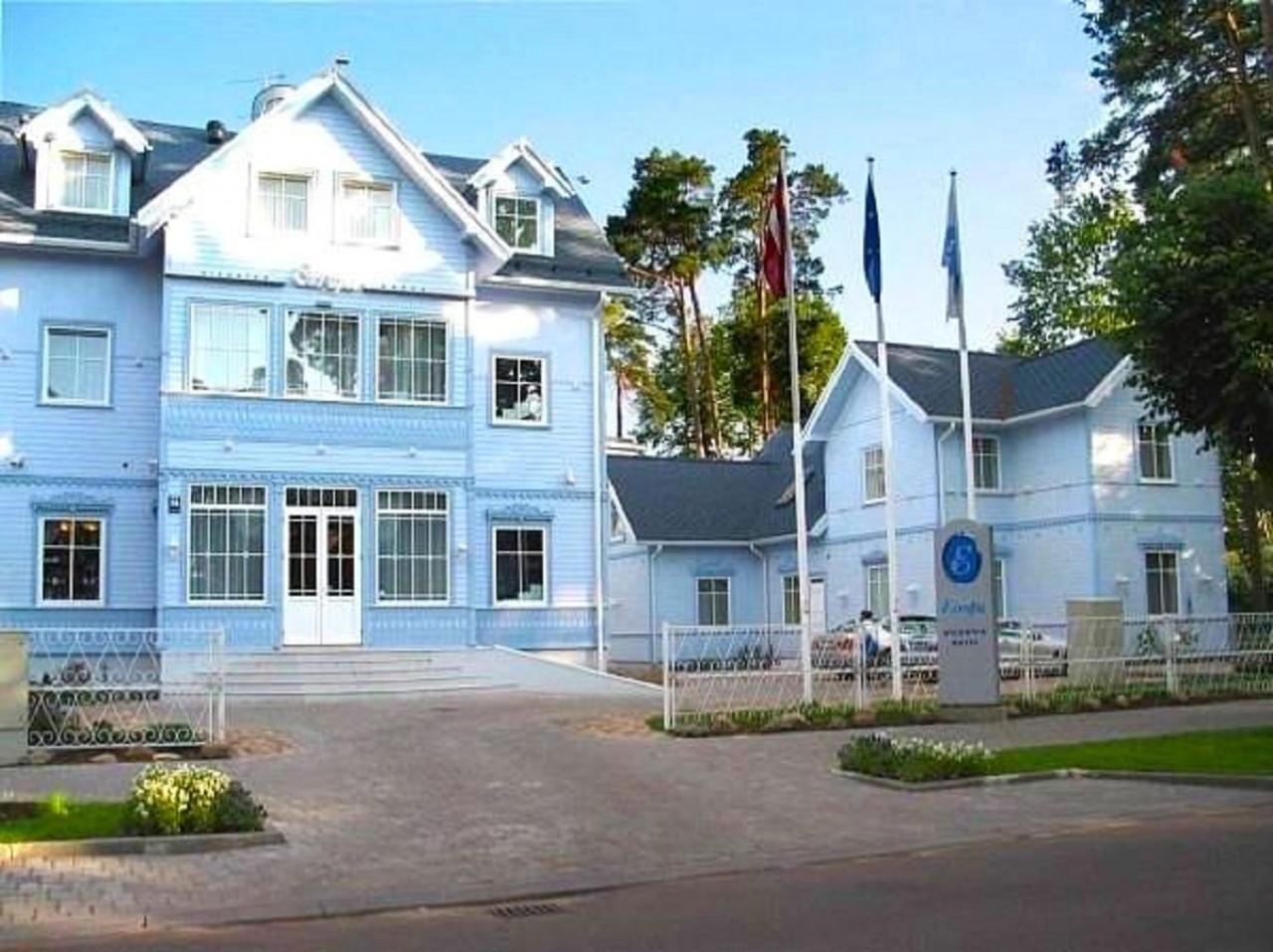 Good Stay Eiropa Hotel Economy Jūrkalne Eksteriør billede